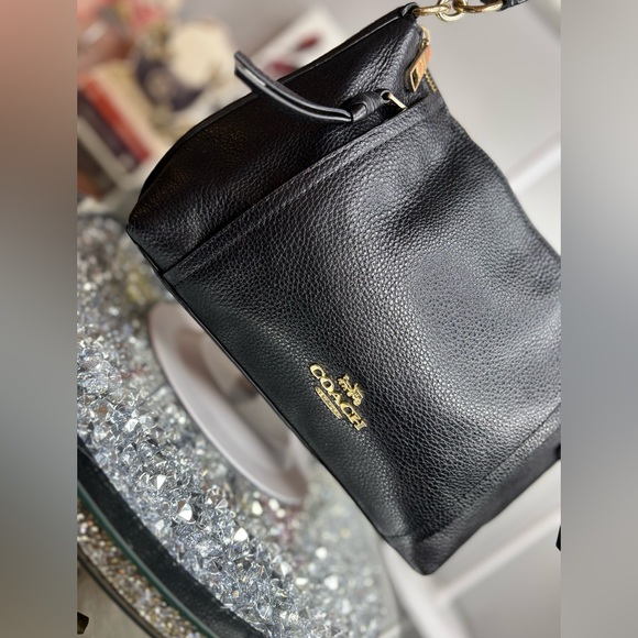 Coach 2020 Small Marlon Shoulder Bag EUC - Picture 3 of 16